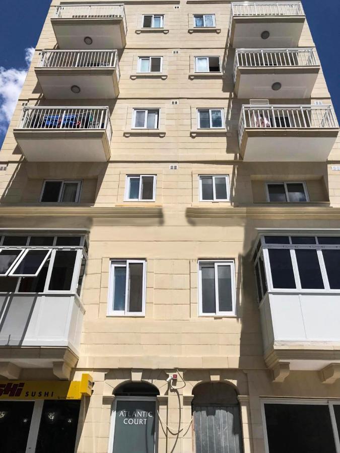 F7 Room 1, Private Double Room With Private Bathroom In Shared Flat Msida Exteriér fotografie